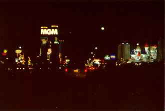 vegas4.jpg (4935 byte)